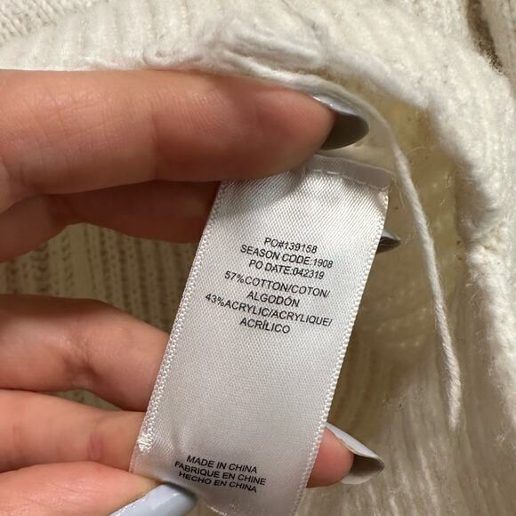 Splendid Frayed Hem Cotton Blend White Cream Sweater Size Medium - Picture 4 of 4